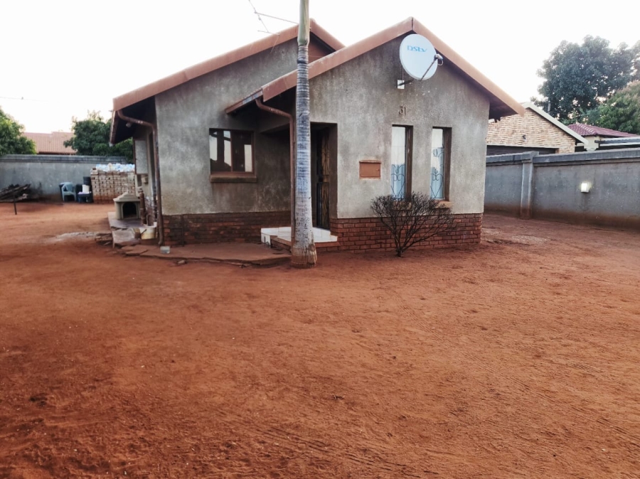 3 Bedroom Property for Sale in Geelhoutpark North West
